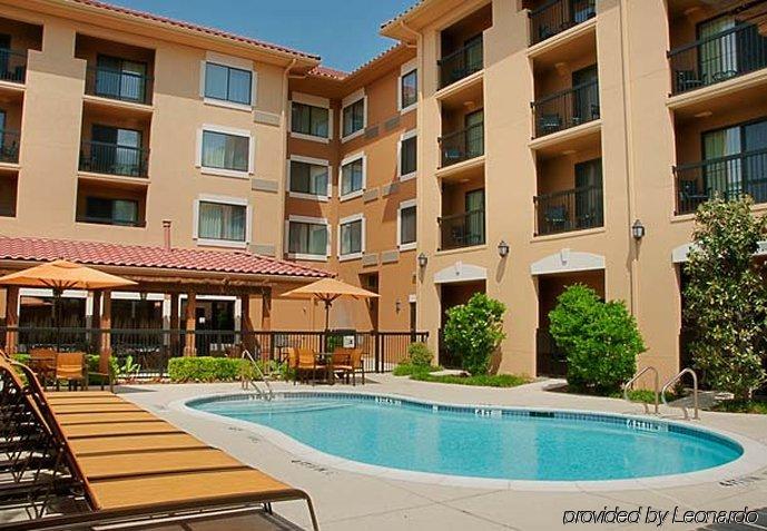 Courtyard Fort Worth I-30 West Near Nas Jrb Ανέσεις φωτογραφία